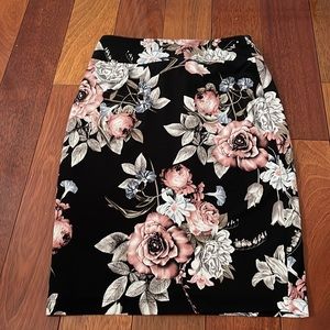 Frank Lyman Skirt